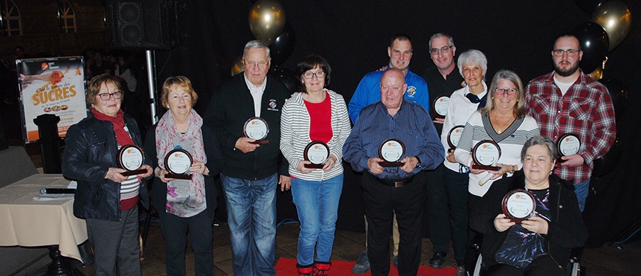 hommage aux benevoles buffet des continents Mascouche